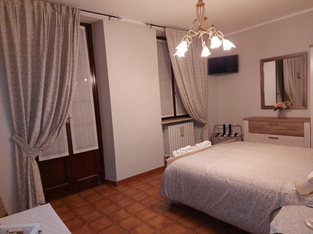 Hotel Casa Dell'Agrifoglio à Caselette Extérieur photo