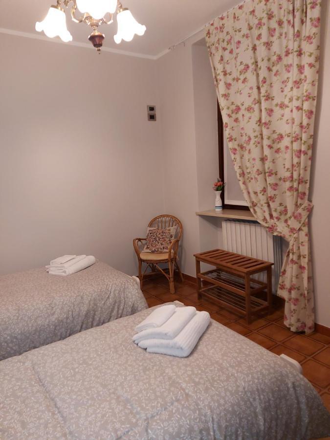 Hotel Casa Dell'Agrifoglio à Caselette Extérieur photo