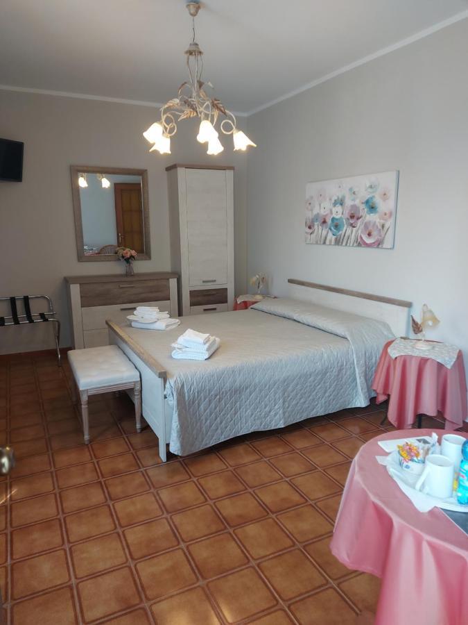 Hotel Casa Dell'Agrifoglio à Caselette Extérieur photo